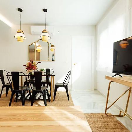 Reformed And Comfy- 2Bd 2Bth- Arenal Daire Sevilla Dış mekan fotoğraf