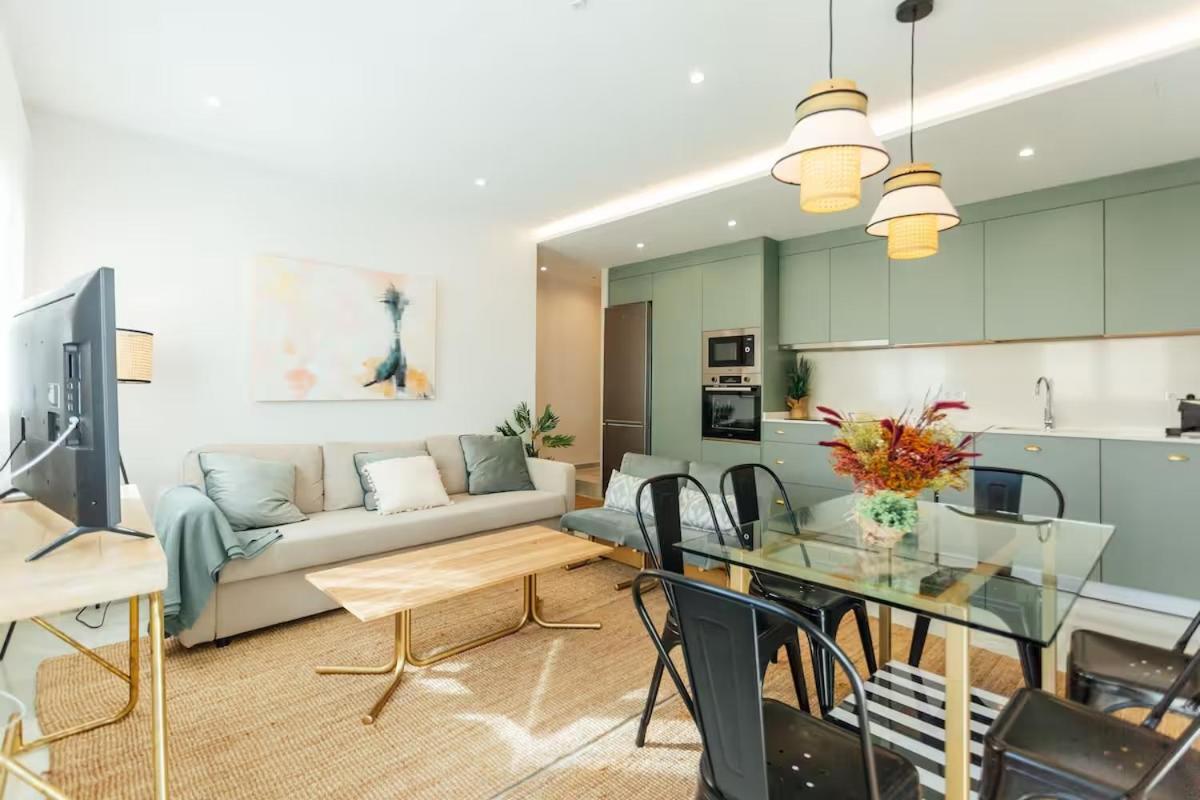 Reformed And Comfy- 2Bd 2Bth- Arenal Daire Sevilla Dış mekan fotoğraf
