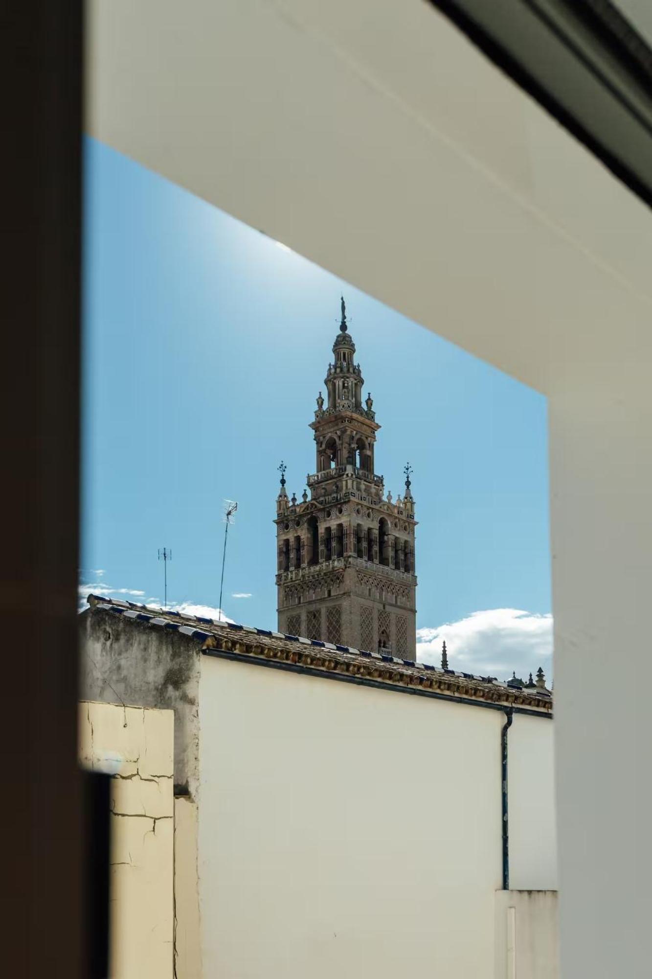 Reformed And Comfy- 2Bd 2Bth- Arenal Daire Sevilla Dış mekan fotoğraf