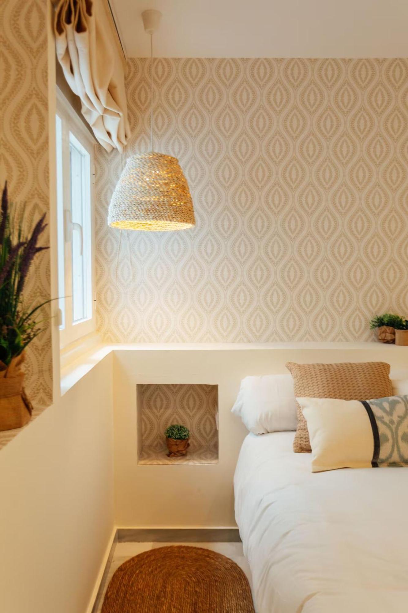 Reformed And Comfy- 2Bd 2Bth- Arenal Daire Sevilla Dış mekan fotoğraf